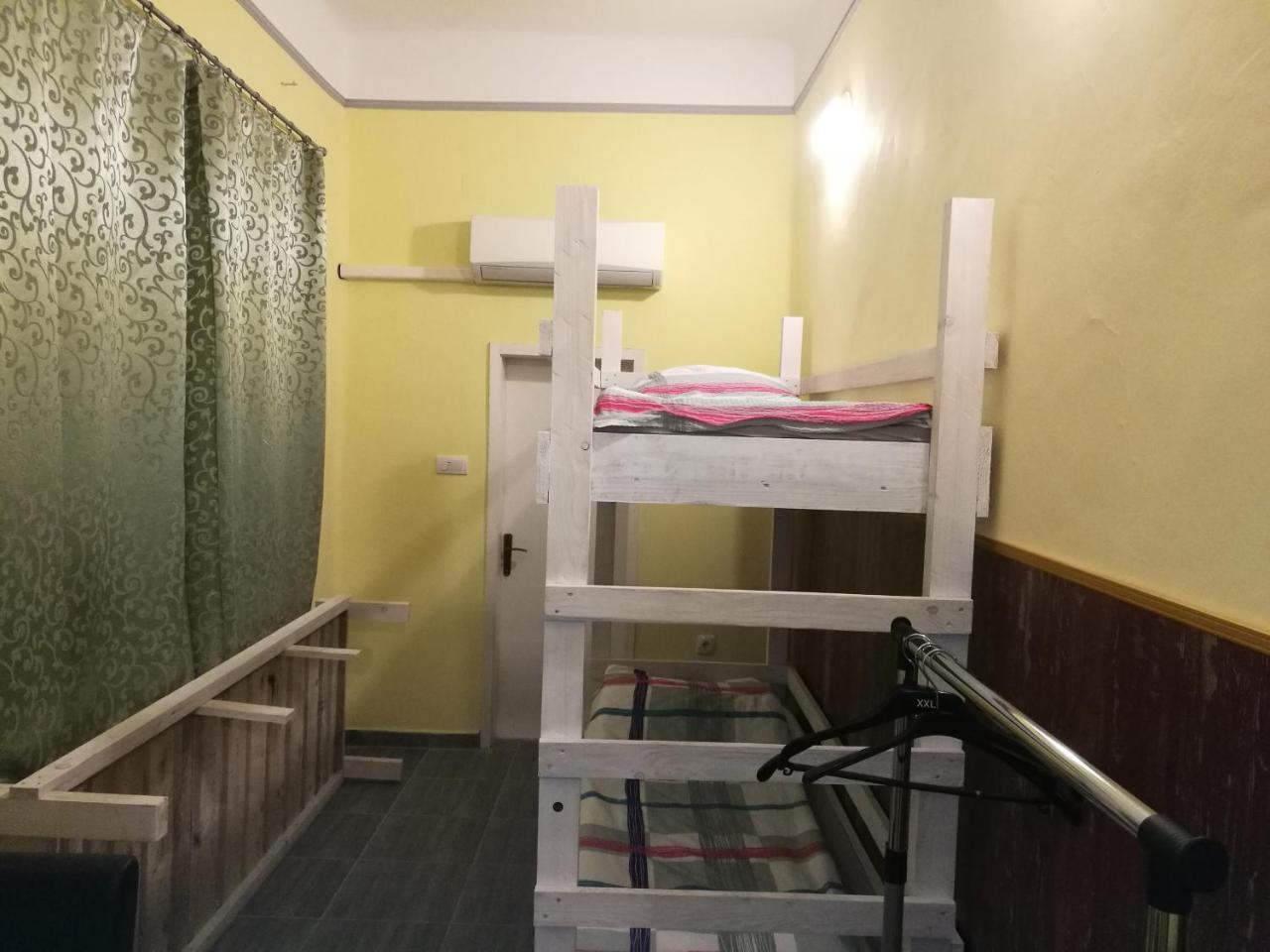 Hostel Horgos Centar Екстериор снимка